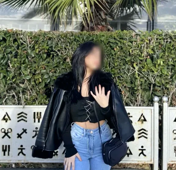 Ronja, 19