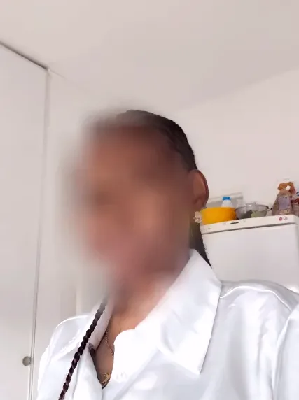 Sanja, 34